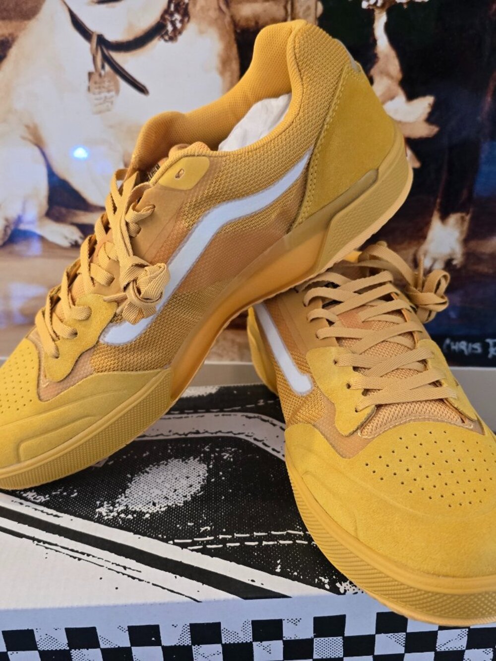 Vans Ave 2.0 'Gold' Skateboarding VN0A2Z3HGLD Shoes Sneakers Mens Size 10.5 NEW